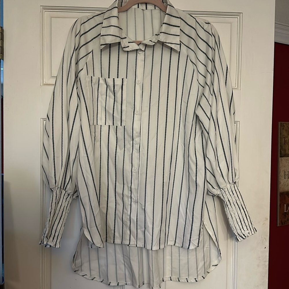 Boutique high low button blouse